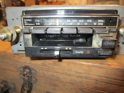 Vintage Motorola  Car Stereo TC883AX AM FM Cassette Player Radio tested working - Image 1 of 4
