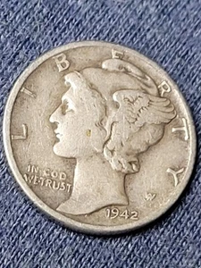 1942 mercury dime w - Picture 1 of 2