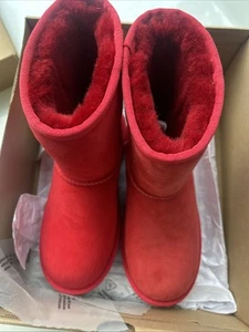 Botas UGG Kids Classic II 1011773K Niños Grandes Talla 4 Rojo Excelente Estado - Imagen 1 de 4