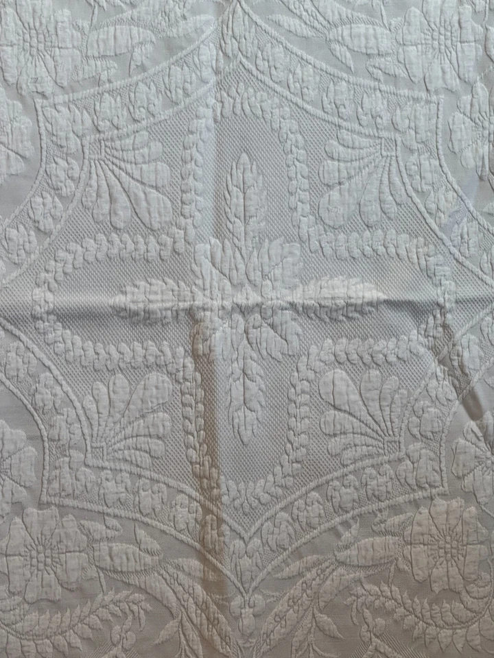 Precioso cobertor floral de algodón blanco antiguo de 1800 78"x82" ENCANTADOR Foto 1 de 4