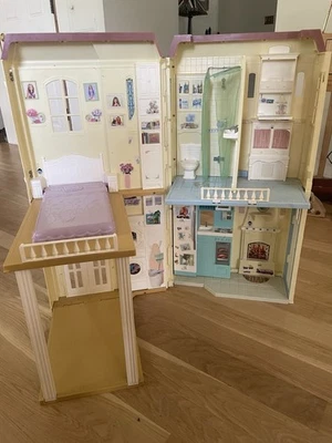 Pregnant Barbie Midge’s Happy Family Neighborhood Sounds Like Home SMART HOUSE  - Image 1 of 4