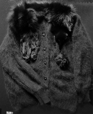 Pelzjacke Schwarzer Echtpelz Fuchs/Rotfuchs Vintage Größe M - Bild 1 von 4