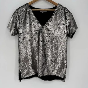 Vanessa Virginia Anthropologie Silver Sequin V-Neck Short Sleeve Top Sz Small - Picture 1 of 7