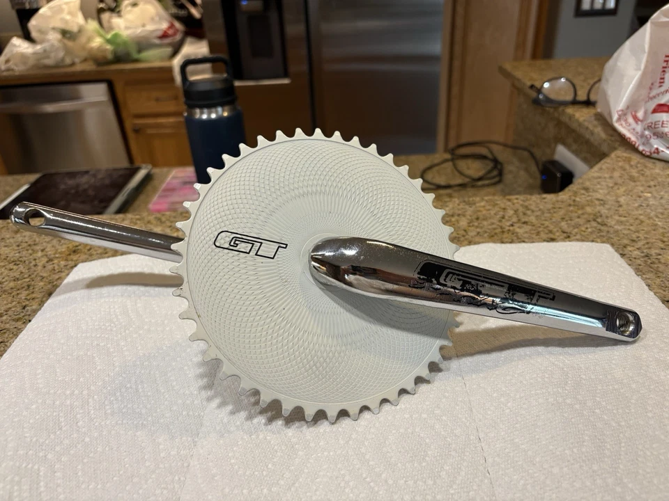 GT 1pc 180mm & 43f Fly Cutter Crankset - Image 1 of 4