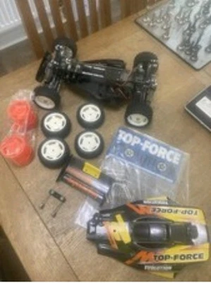 GEBAUTER UNBENUTZTER TAMIYA 58107 VINTAGE TOP FORCE EVOLUTION BUGGY 1/10 Defekt - Bild 1 von 4