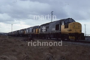 Thornaby Class 37's 37180, 37515 37513 etc 28.2.88 Kodachrome Kleinbilddia RN530 - Bild 1 von 1
