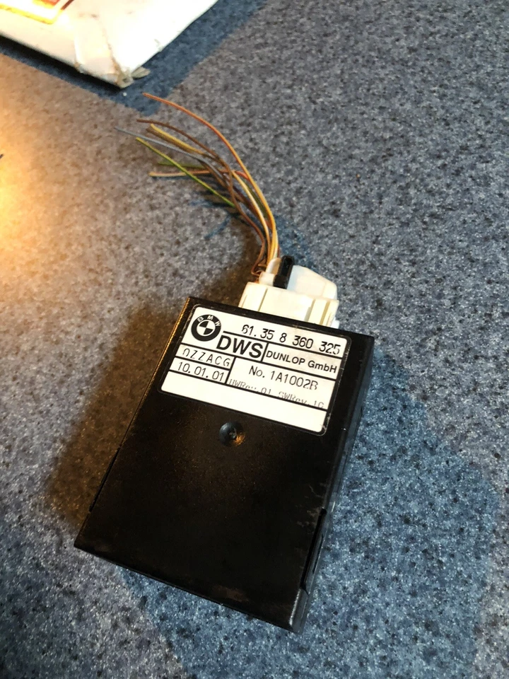 Módulo monitor presión neumáticos BMW 2000-2001 E38 740iL 740i 750iL 735iL 730d 730i Foto 1 de 1