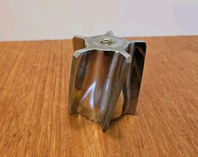 Hoja de amoladora cortadora para exprimidor Norwalk Coldpress modelos Juice 275 Foto 1 de 4