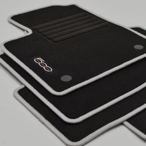 Velours Fußmatten 4-teilig Edition silber für Fiat 500 + 500 Cabrio ab Bj.2013 - - Bild 1 von 6