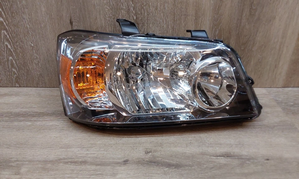 2004-2006 TOYOTA HIGHLANDER RH FAROL ASSY FABRICANTE DE EQUIPAMENTO ORIGINAL - Imagem 1 de 4