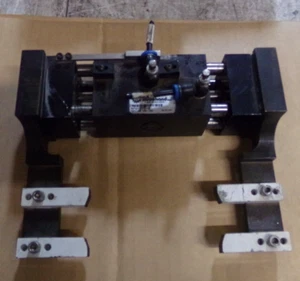 RoboHand RPW-375-2 Parallelgreifer - Bild 1 von 4