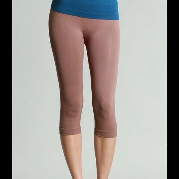NEW Taupe Capri Style Leggings Everyday Wear or To Workout by Nikibiki One Size - Image 1 of 1