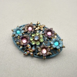 Vintage Brooch Floral Butterflies Vibrant Colorful Crystals Oval 2 Inch Pin - Picture 1 of 7