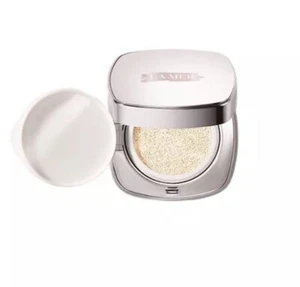 747930091073 The Luminous Lifting Cushion Foundation SPF20 rozświetlający podkła - Picture 1 of 2