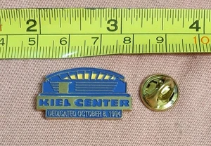 Kiel Center gewidmet 8. Oktober 1994 Anstecknadel St. Louis Missouri - Bild 1 von 3