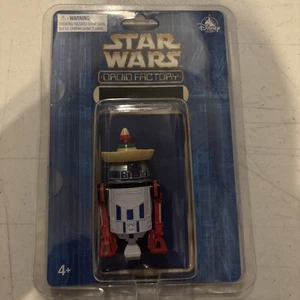 Figura Star Wars Droid Factory Parques Disney R2-D2 con Sombrero Sombrero - Imagen 1 de 5