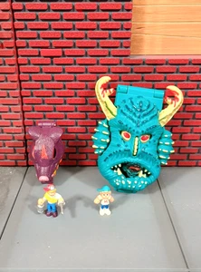 Vintage Mighty Max Pulverizes Sea Squirm & Rat Trap Playset Lot Complete - Picture 1 of 18