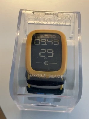 Reloj Swatch Touch Zero One amarillo - conectado  Foto 1 de 4