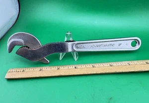 VINTAGE WEIL ADJUSTAMATIC 8" ADJUSTABLE SPEED WRENCH - JAPAN Excellent Condition - Picture 1 of 11