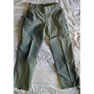 Lot of 2 5.11 Tactical Olive Green Cargo Pants Regular Womens SZ 10x30 Outdoor - Picture 1 of 5