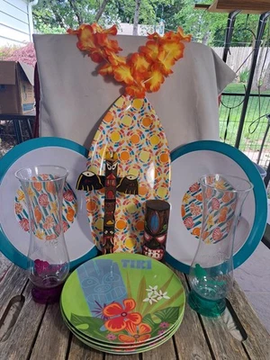 Tiki вечеринки лот сервировочные миски, тарелки, тарелки, тотемы и многое другое #4818L477 - Изображение 1 из 4