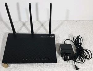Asus Dual-Band Wireless-N900 Gigabit Router RT-N66U Dark Knight Double 450Mpbs - Picture 1 of 12