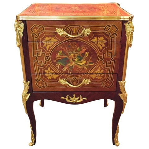 Q' Dresser IN Antique Louis XVI Style from The 20. Century, Mahogany Veneer Cover