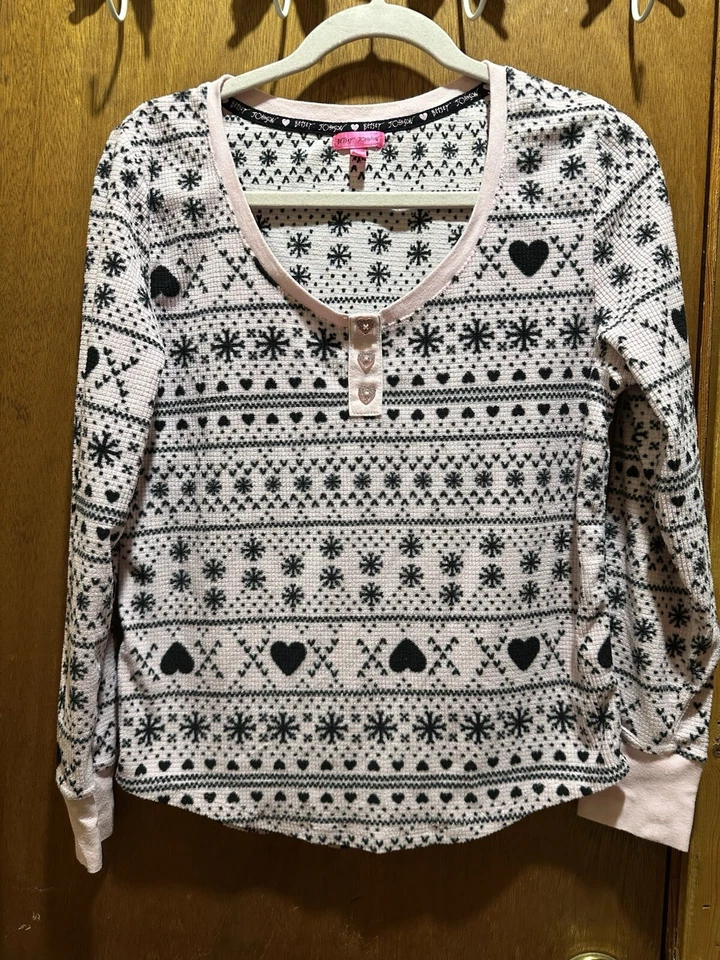 Betsey Johnson M Mujer 2 Piezas Rosa Claro Corazón Pijama San Valentín’s Invierno Acogedor Foto 1 de 4