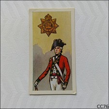 E.H. Booth Tea Card Badges & Uniforms British Regiments #4 Devonshire (CC76)