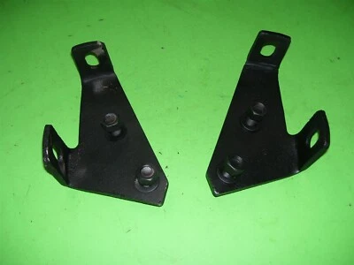 Dodge D100 Sweptline 1970 camioneta parachoques delantero soportes trasero Dude OEM Foto 1 de 4