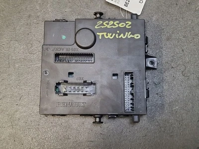Centralina Controllo Abitacolo BCM X44-L3 - Renault Twingo II - 8200874483 - Immagine 1 di 3