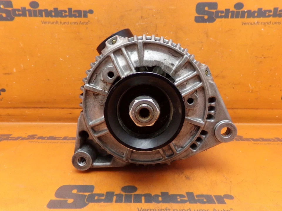 Alternator 120A 046903015D, 049903015F AUDI A6 AVANT (4A5) 2.5 TDI - Image 1 of 4