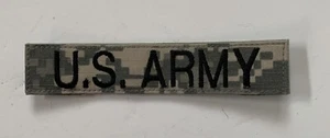 ORIGINAL Edición Oficial Ejército de EE. UU. PATRÓN ANTIGUO CAMUFLAJE ACU UNIFORME DE COMBATE - VELCR0 - Imagen 1 de 2