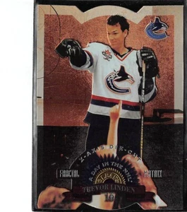 1997-98 Leaf Fractal Matrix Die Cuts #192 Trevor Linden BX/400* - Bild 1 von 2