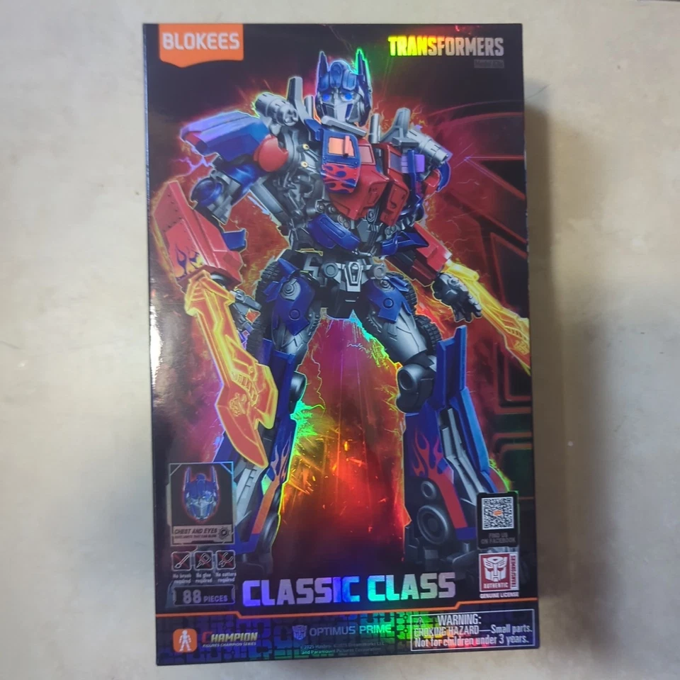 New Blokees Transformers Classic Figure 09 Optimus Prime Autobots Action Figure  - Image 1 of 4