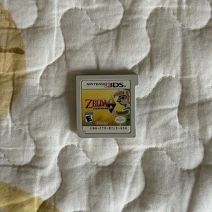 The Legend of Zelda: A Link Between Worlds Nintendo 3DS Game Cartridge Only - Picture 1 of 2