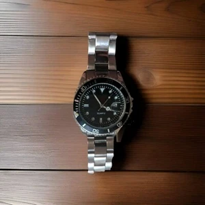 Brand NEW Mens Quartz Watch.Mew In Box Tested & Functional - Picture 1 of 1