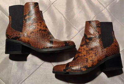 Womens Size 6 Animal Print Ankle Boots Brown Faux Leather- Pull On - Image 1 of 4
