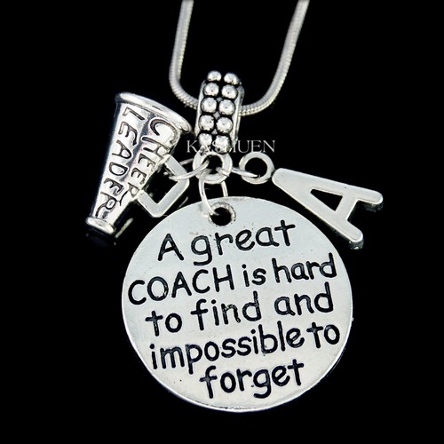 Regali per Majorette Coach Cheerleader Pensione Megafono Portachiavi Collana