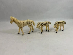 ZEBRA Figurines Vintage Plastic Toys Set of 3 Hong Kong - Picture 1 of 13