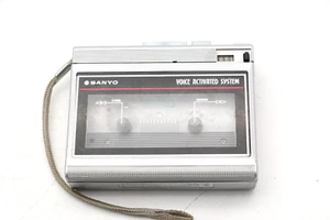 Walkman Sanyo TRC1130 tragbarer Kassettenspieler / DIV11321 - Bild 1 von 7