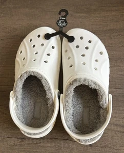 Crocs Baya gefütterter Clog weiß hellgrau 205969-11H Erwachsenengröße Herren 5 Damen 7  - Bild 1 von 6