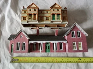 LOTE DE TRABAJO DE CASAS DE CONSTRUCCIÓN DE ESTACIONES OO/HO USADAS DAÑOS FALTAN REPUESTOS (D50) - Imagen 1 de 6