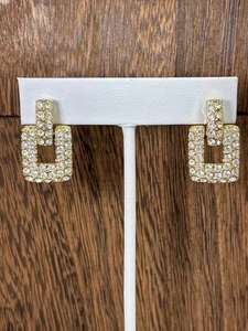 Orecchini a goccia rettangolari cristallo tono oro Swarovski - design pavè scintillante - Foto 1 di 5