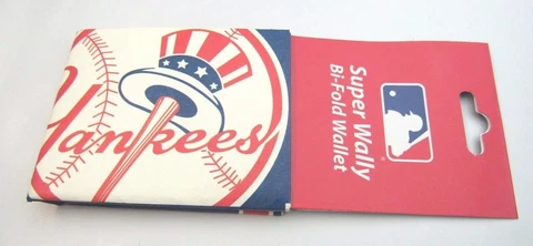 MLB SUPER WALLY BI-FOLD WALLET MADE OF DuPont Tyvek - NEW YORK YANKEES Cover
