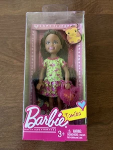 Mattel 2011 Barbie Chelsea Tamika Doll with pet Gerbil In Cage W3205 New - Bild 1 von 3