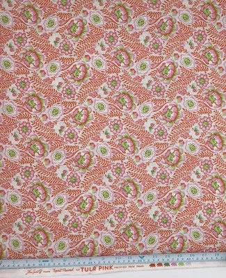 Tela acolchada de cuarto de grasa Tula Pink Spirit Animal Pétalo Cabezas Estrella Luz Fuera de existencia Foto 1 de 2