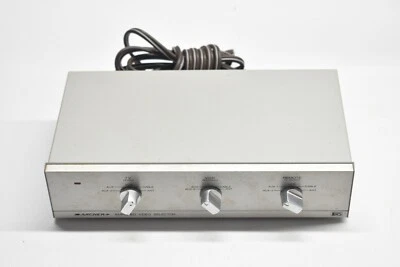 Nice Used Vintage RADIO SHACK ARCHER 15-1264 Amplified Video Selector - Stereo - Image 1 of 4