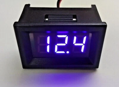 Voltímetro digital BBT 2 cables azul LED 12 voltios Snap-In 1-1/4"   Foto 1 de 4