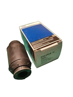 Buje delantero de resorte de hoja Super Duty Ford OEM 15-21 E-350 8C2Z5781B Foto 1 de 4